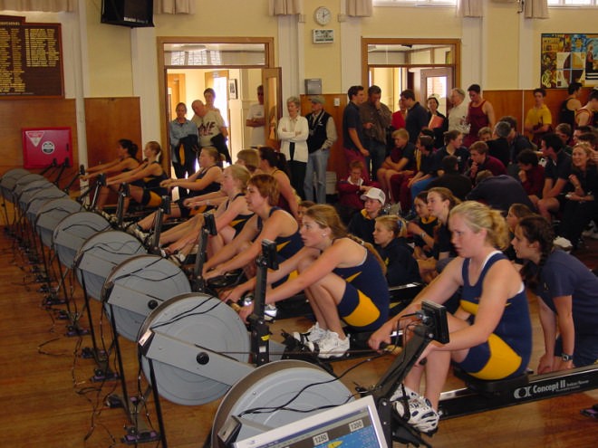 Indoor Nationals Takapuna Grammar - 2003 © Richard Gladwell www.photosport.co.nz